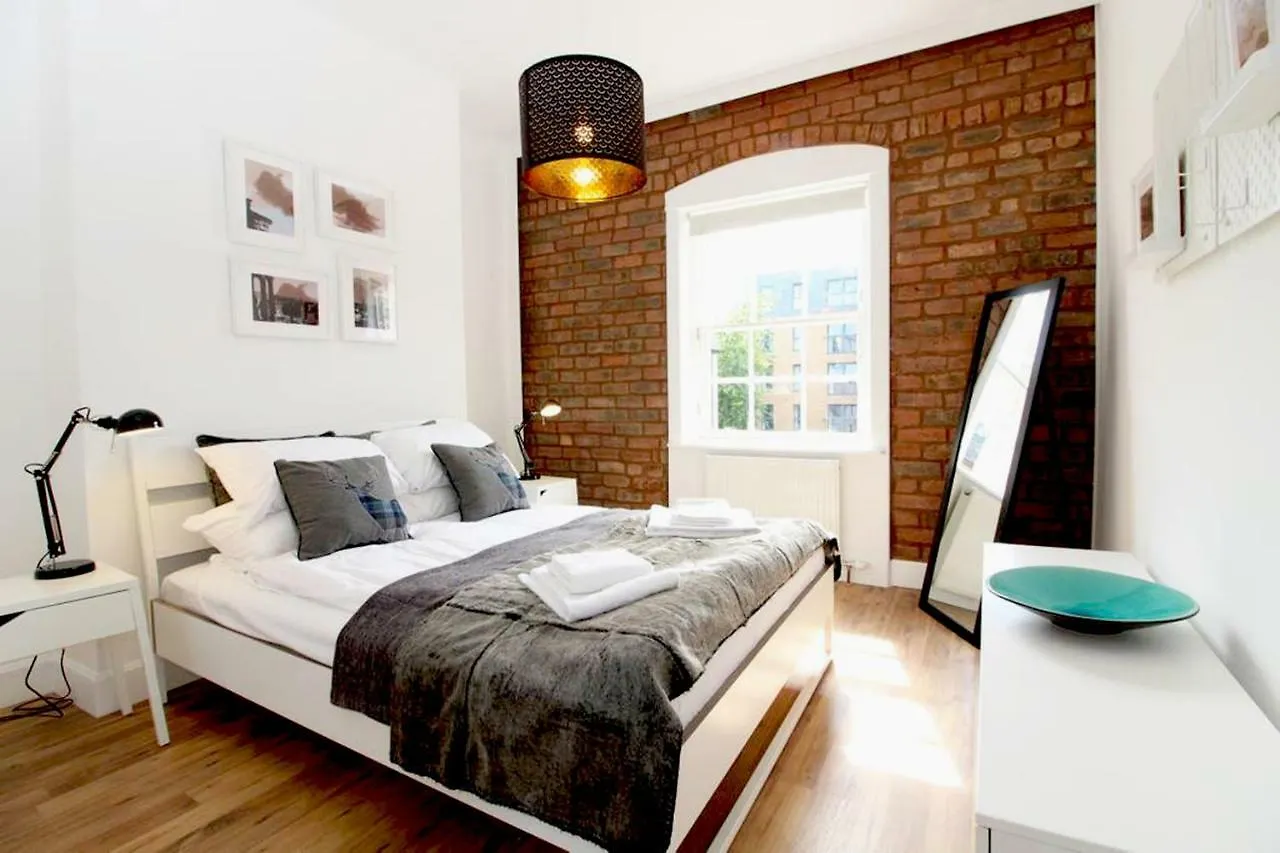 Apartamento Stylish Flat In 1860'S Listed Building Edimburgo