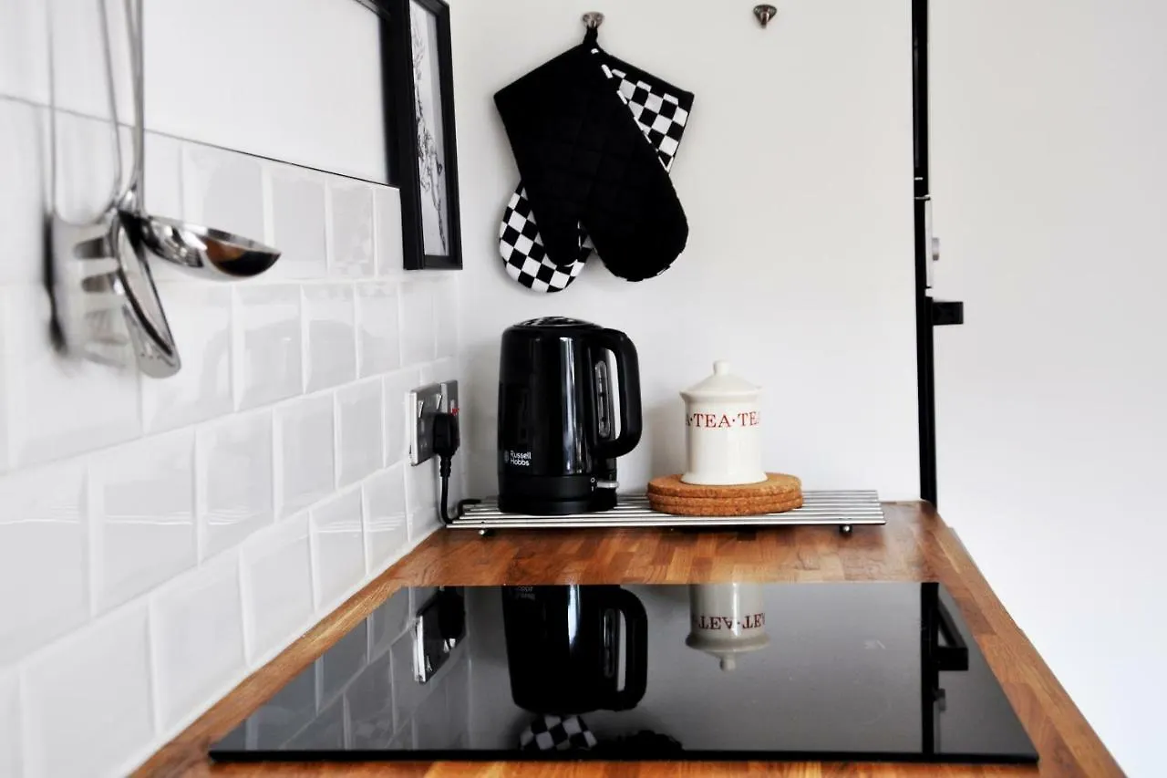 Apartamento Stylish Flat In 1860'S Listed Building Edimburgo Reino Unido